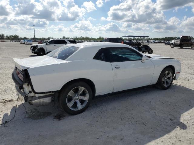 Photo 2 VIN: 2C3CDZAGXKH672555 - DODGE CHALLENGER 