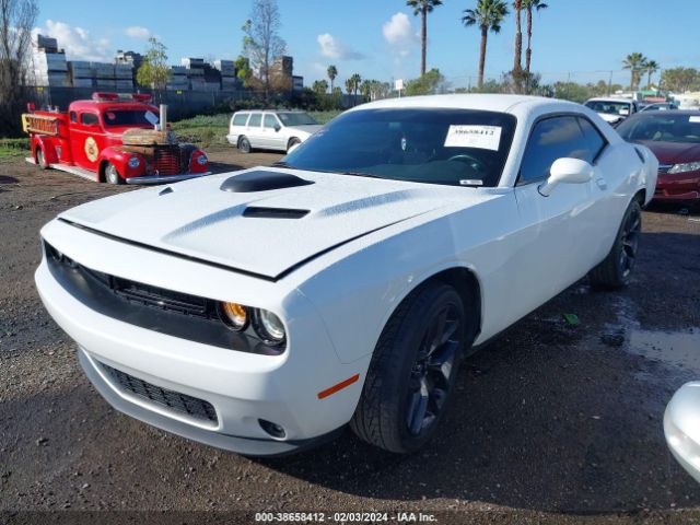 Photo 1 VIN: 2C3CDZAGXKH739607 - DODGE CHALLENGER 