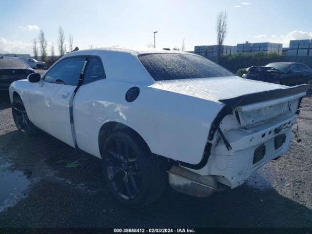 Photo 2 VIN: 2C3CDZAGXKH739607 - DODGE CHALLENGER 