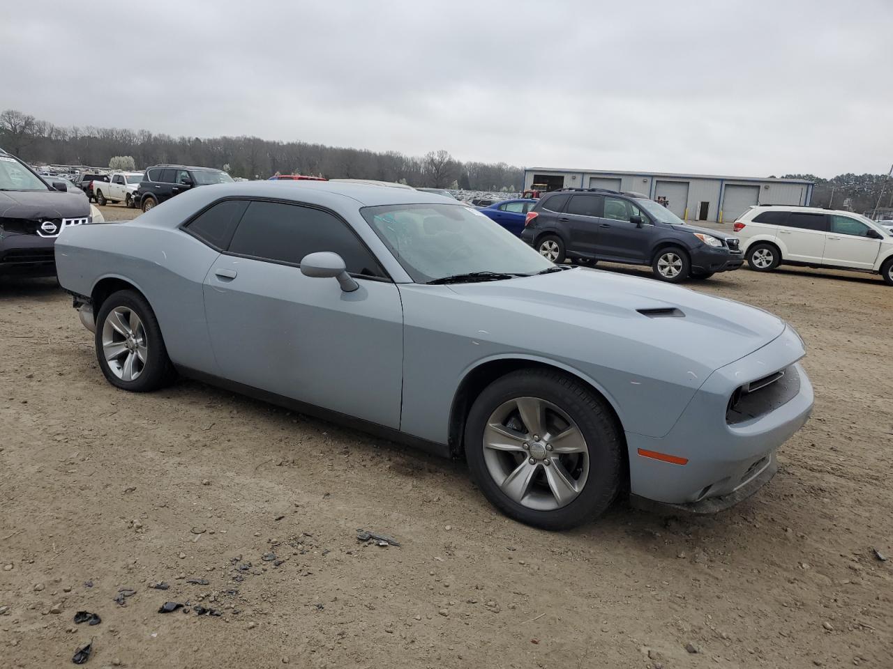 Photo 3 VIN: 2C3CDZAGXLH198852 - DODGE CHALLENGER 