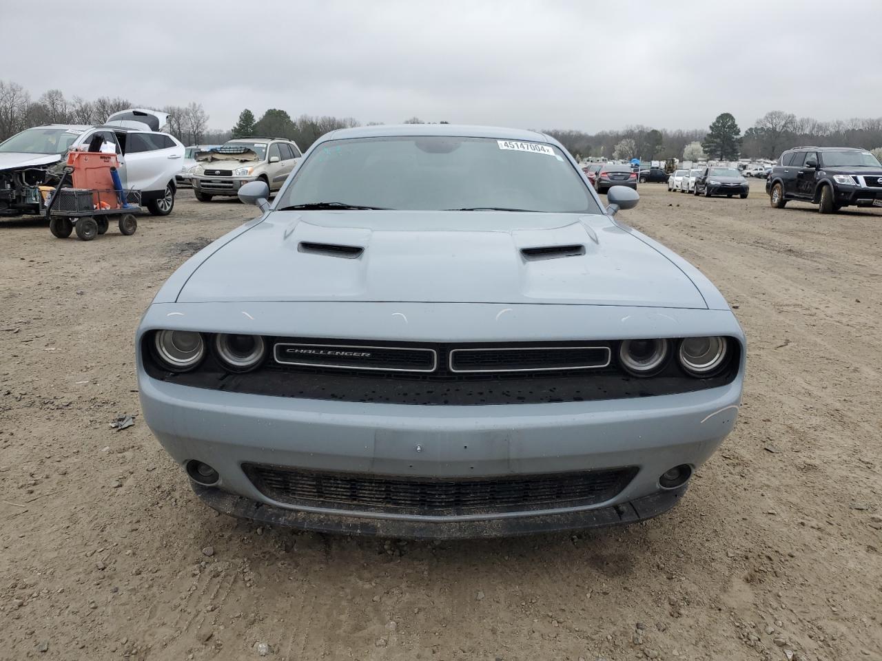 Photo 4 VIN: 2C3CDZAGXLH198852 - DODGE CHALLENGER 