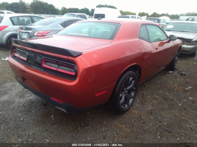 Photo 3 VIN: 2C3CDZAGXLH246690 - DODGE CHALLENGER 