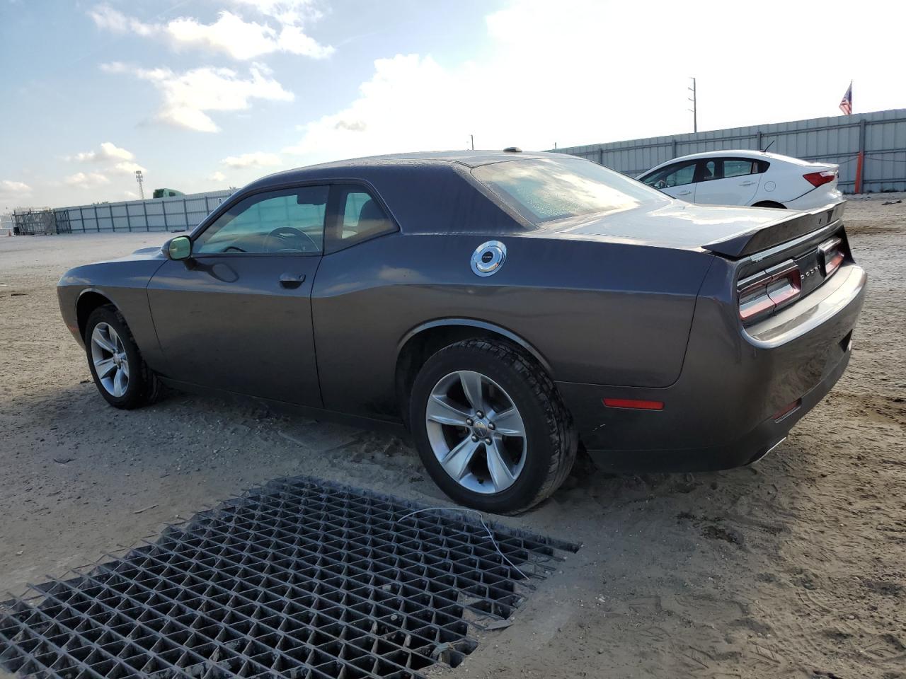 Photo 1 VIN: 2C3CDZAGXMH534310 - DODGE CHALLENGER 