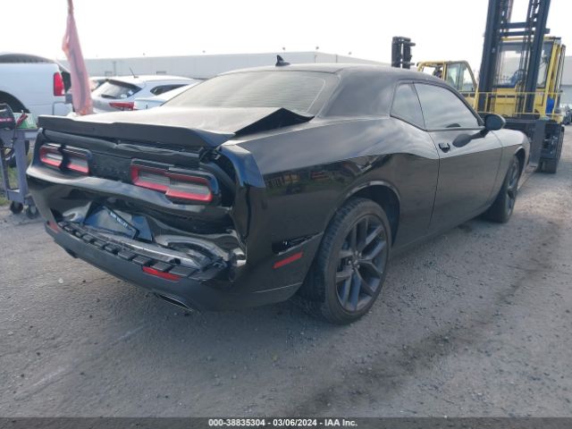 Photo 3 VIN: 2C3CDZAGXNH144390 - DODGE CHALLENGER 