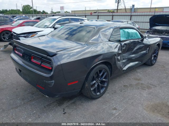 Photo 3 VIN: 2C3CDZAGXPH528205 - DODGE CHALLENGER 