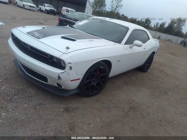 Photo 1 VIN: 2C3CDZAT0FH705128 - DODGE CHALLENGER 