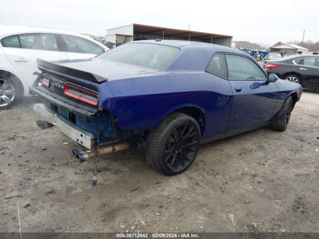 Photo 3 VIN: 2C3CDZAT1FH704151 - DODGE CHALLENGER 