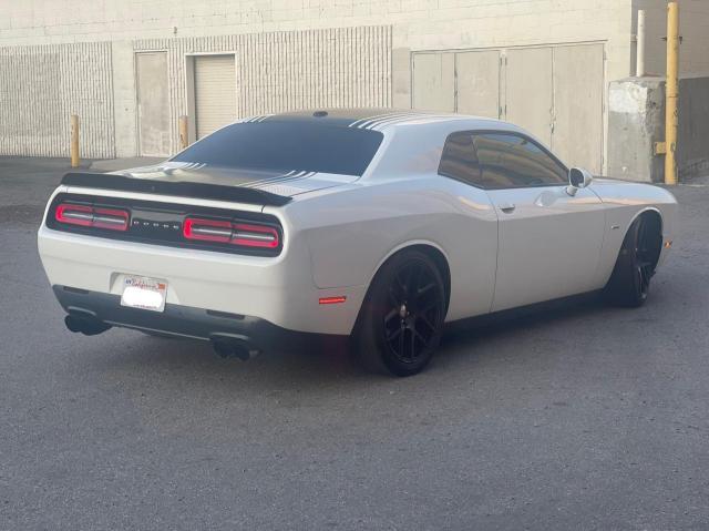 Photo 3 VIN: 2C3CDZAT2FH901457 - DODGE CHALLENGER 