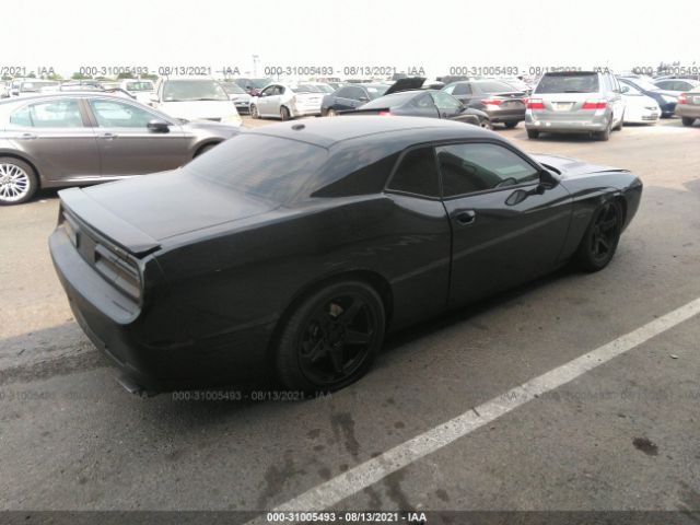 Photo 3 VIN: 2C3CDZAT4FH722949 - DODGE CHALLENGER 