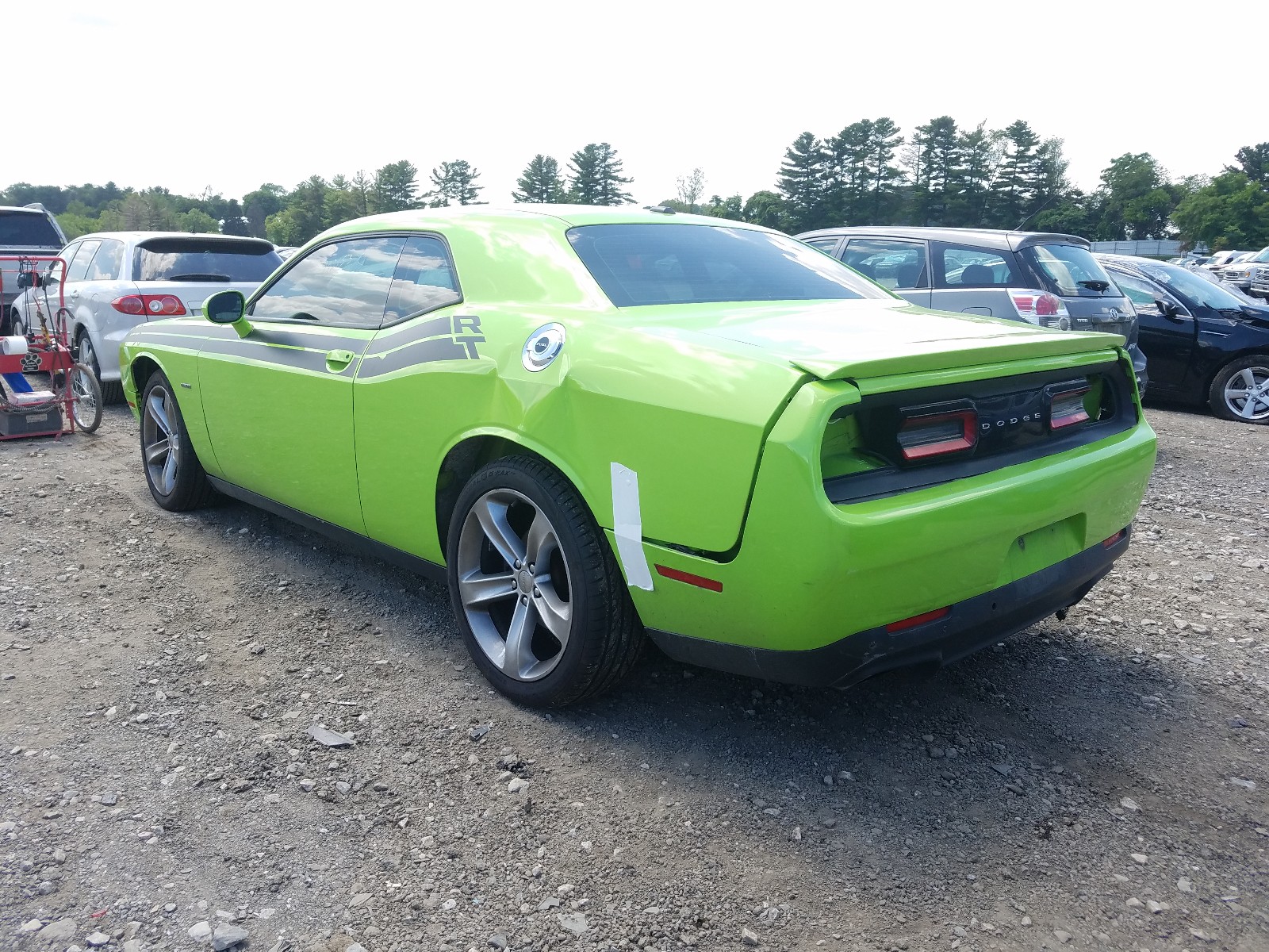 Photo 2 VIN: 2C3CDZAT7FH843295 - DODGE CHALLENGER 