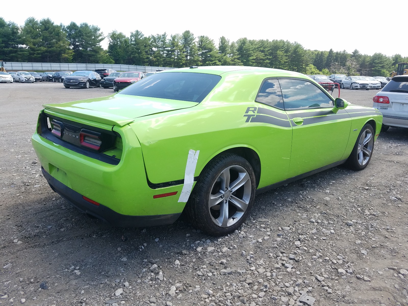 Photo 3 VIN: 2C3CDZAT7FH843295 - DODGE CHALLENGER 