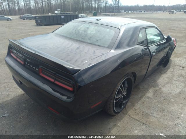 Photo 3 VIN: 2C3CDZAT7FH885224 - DODGE CHALLENGER 