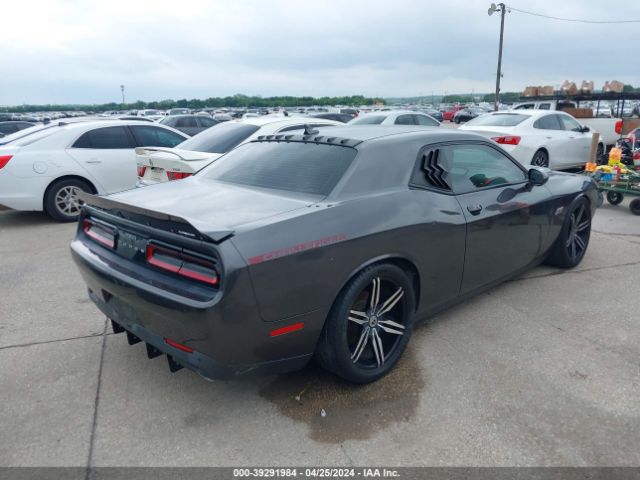 Photo 3 VIN: 2C3CDZAT8FH702378 - DODGE CHALLENGER 