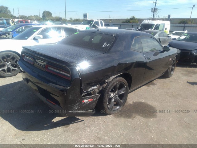 Photo 3 VIN: 2C3CDZAT8FH705216 - DODGE CHALLENGER 