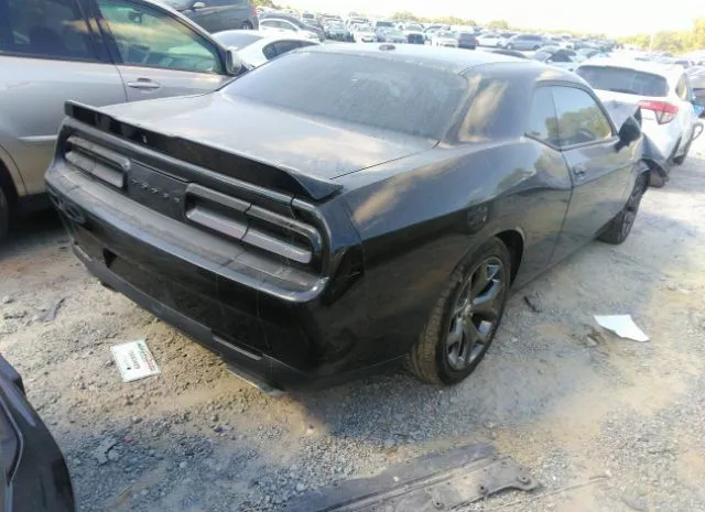 Photo 3 VIN: 2C3CDZATXFH910763 - DODGE CHALLENGER 