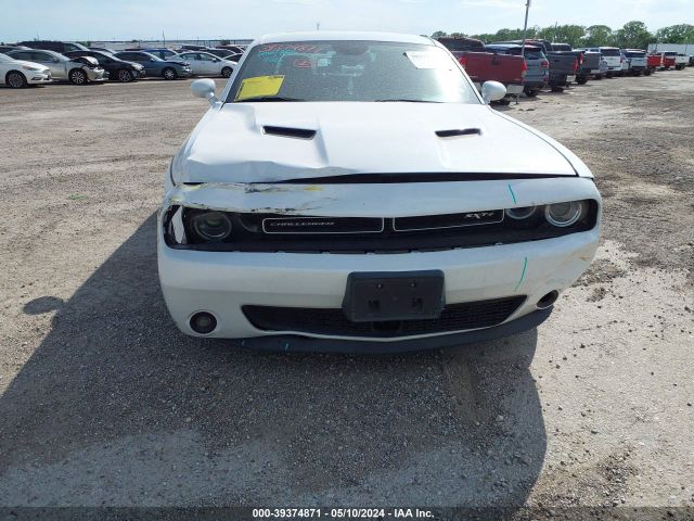 Photo 5 VIN: 2C3CDZBG0FH705745 - DODGE CHALLENGER 