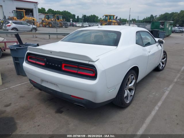 Photo 3 VIN: 2C3CDZBG1FH705690 - DODGE CHALLENGER 