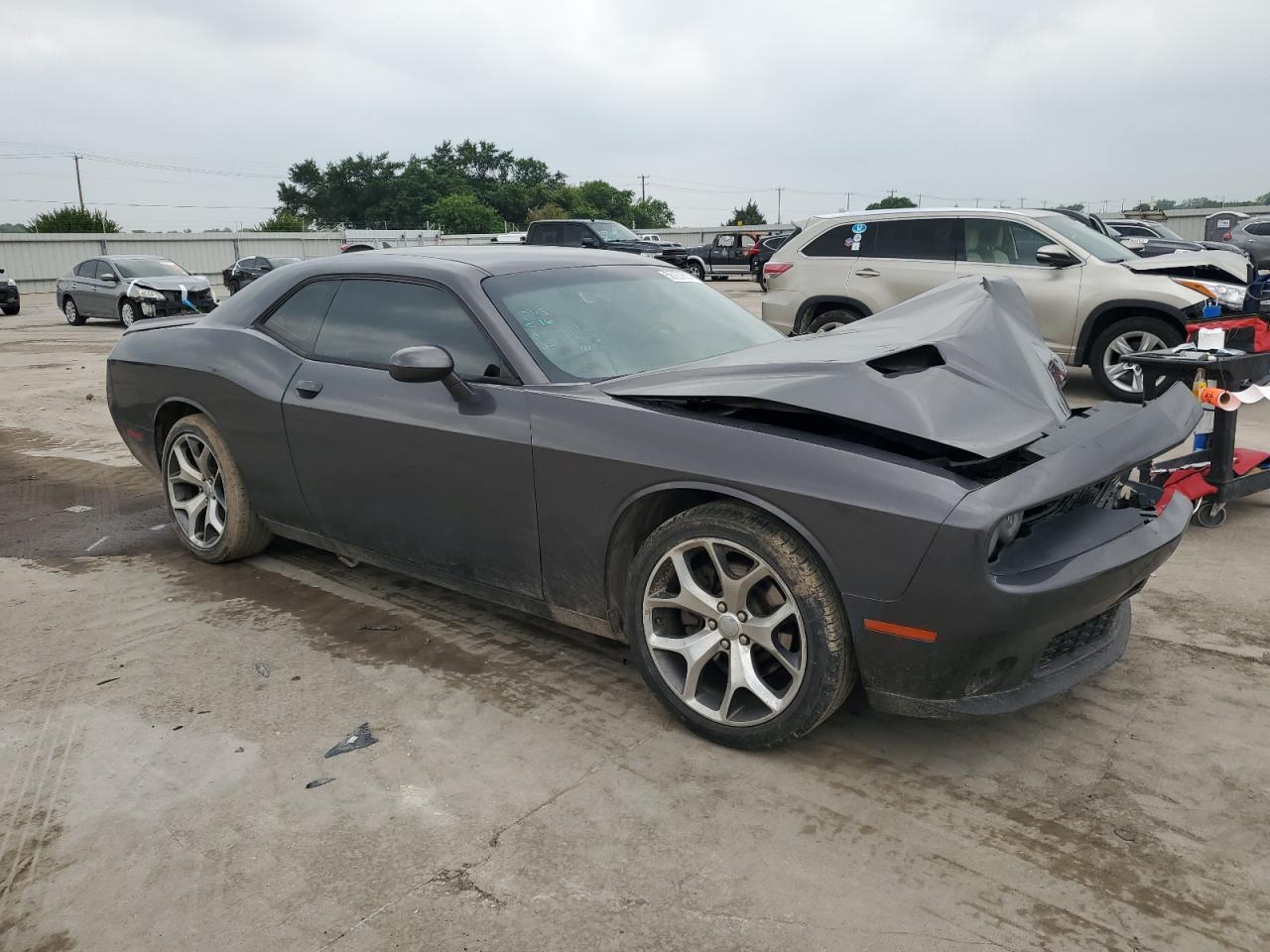 Photo 3 VIN: 2C3CDZBG2FH788983 - DODGE CHALLENGER 