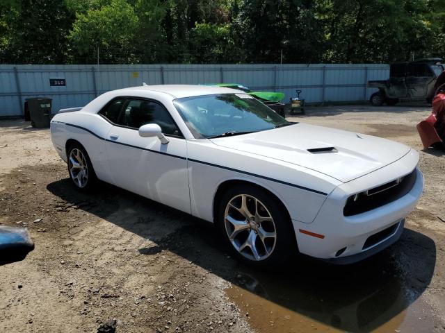 Photo 3 VIN: 2C3CDZBG4FH704663 - DODGE CHALLENGER 