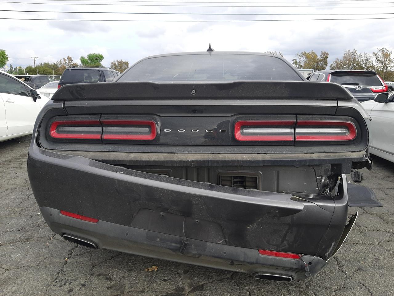 Photo 5 VIN: 2C3CDZBG6FH740760 - DODGE CHALLENGER 