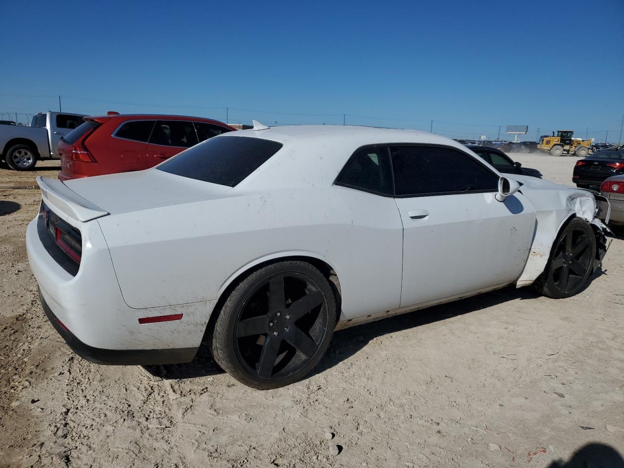 Photo 2 VIN: 2C3CDZBG9FH722995 - DODGE CHALLENGER 