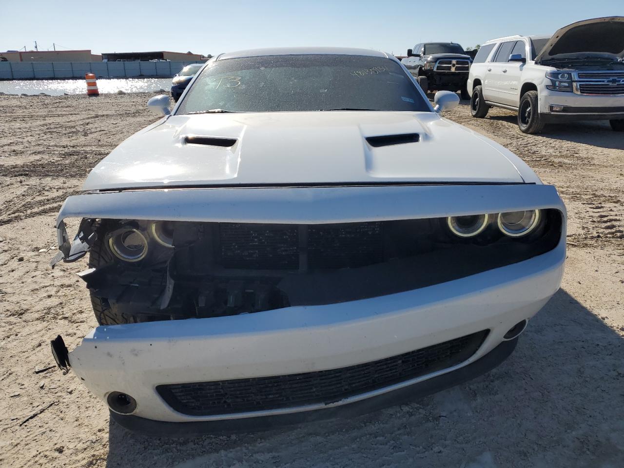 Photo 4 VIN: 2C3CDZBG9FH722995 - DODGE CHALLENGER 