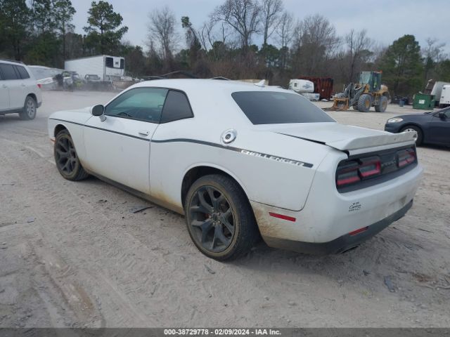 Photo 2 VIN: 2C3CDZBGXFH894890 - DODGE CHALLENGER 