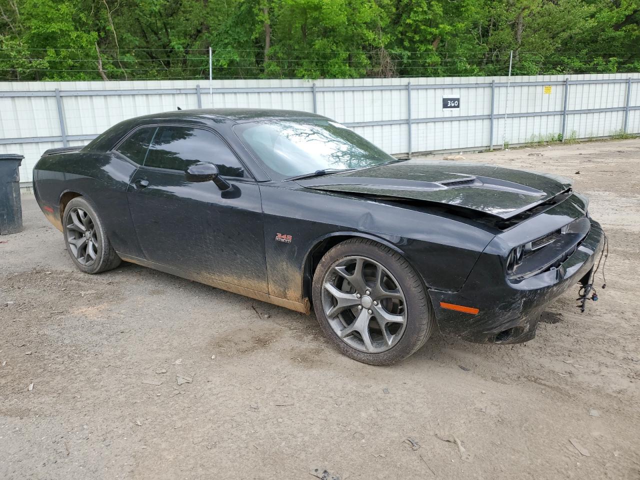 Photo 3 VIN: 2C3CDZBT0FH715754 - DODGE CHALLENGER 