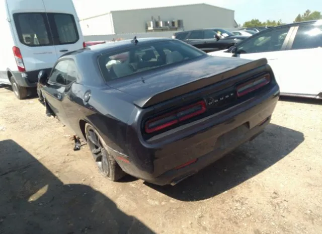 Photo 2 VIN: 2C3CDZBT0JH204828 - DODGE CHALLENGER 