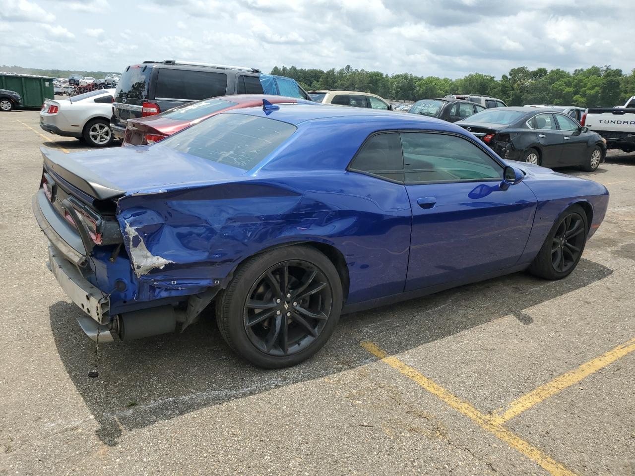 Photo 2 VIN: 2C3CDZBT0JH216798 - DODGE CHALLENGER 