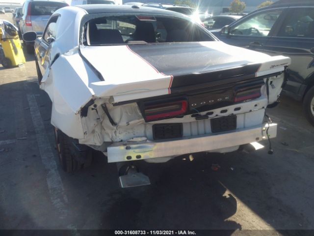 Photo 5 VIN: 2C3CDZBT0KH525365 - DODGE CHALLENGER 