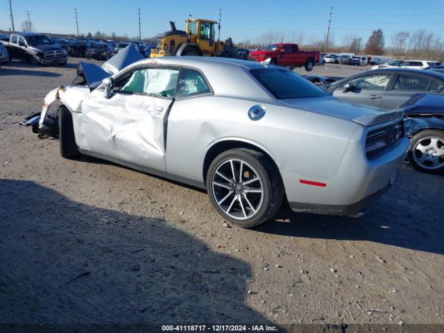 Photo 2 VIN: 2C3CDZBT0LH209563 - DODGE CHALLENGER 