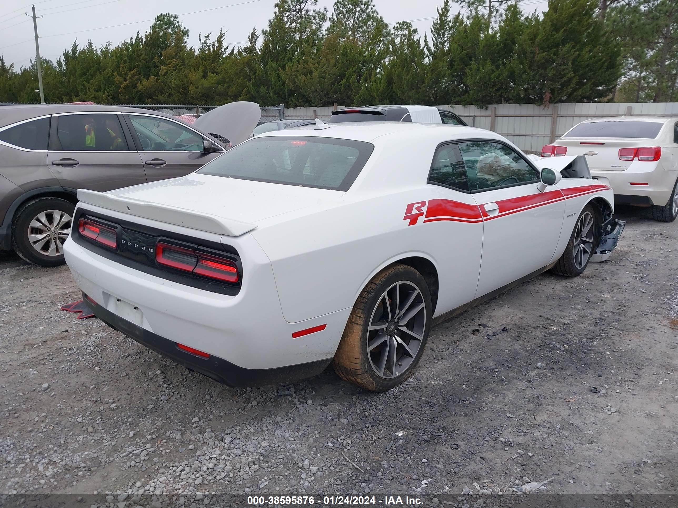 Photo 3 VIN: 2C3CDZBT0NH234093 - DODGE CHALLENGER 