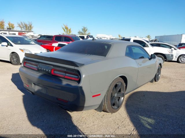 Photo 3 VIN: 2C3CDZBT1JH111297 - DODGE CHALLENGER 