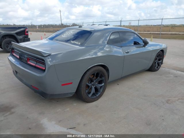 Photo 3 VIN: 2C3CDZBT1KH627757 - DODGE CHALLENGER 