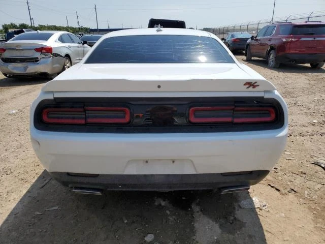 Photo 5 VIN: 2C3CDZBT2FH913803 - DODGE CHALLENGER 