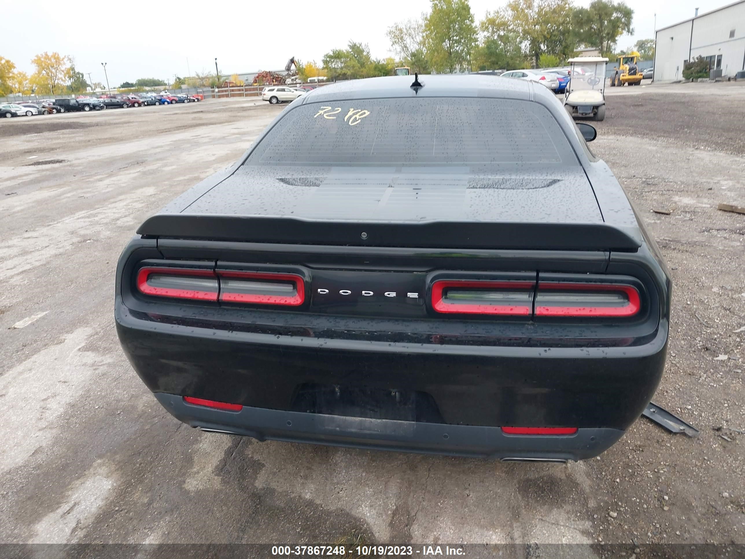 Photo 15 VIN: 2C3CDZBT2GH264506 - DODGE CHALLENGER 