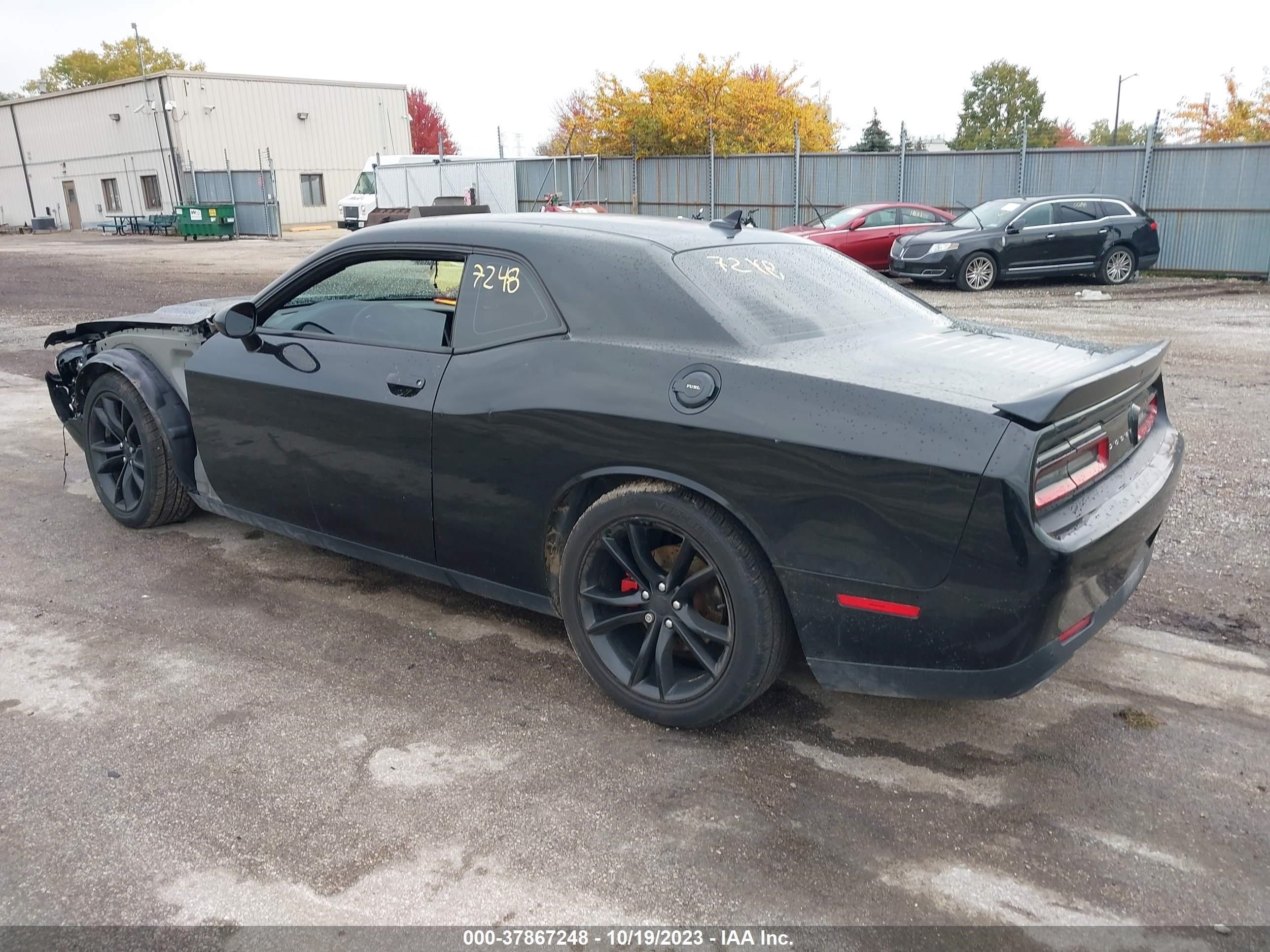 Photo 2 VIN: 2C3CDZBT2GH264506 - DODGE CHALLENGER 