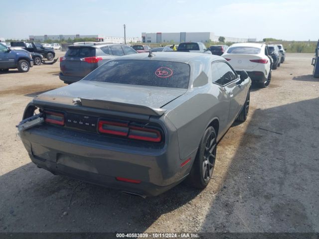 Photo 3 VIN: 2C3CDZBT2JH232839 - DODGE CHALLENGER 