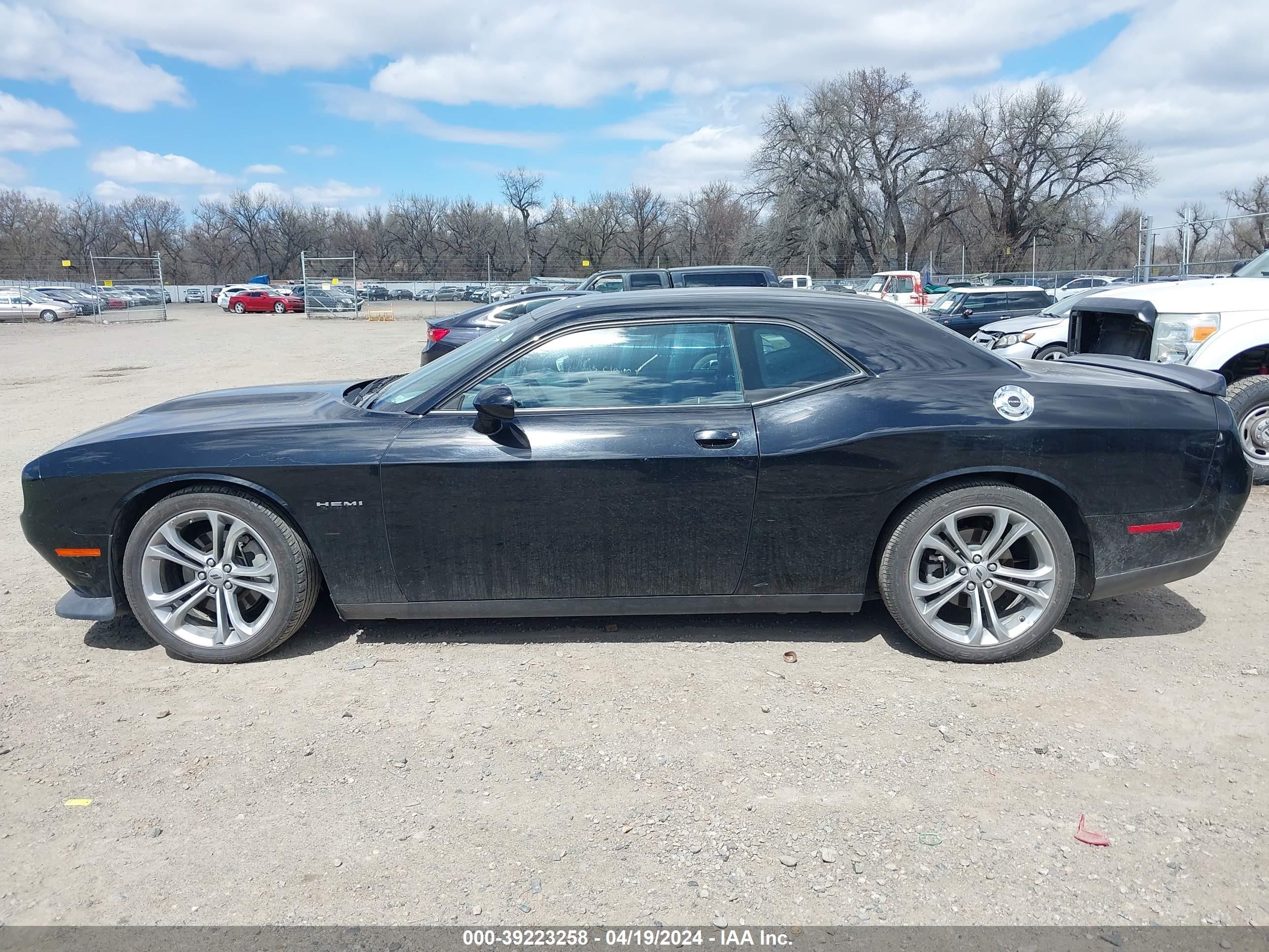 Photo 14 VIN: 2C3CDZBT2NH131869 - DODGE CHALLENGER 