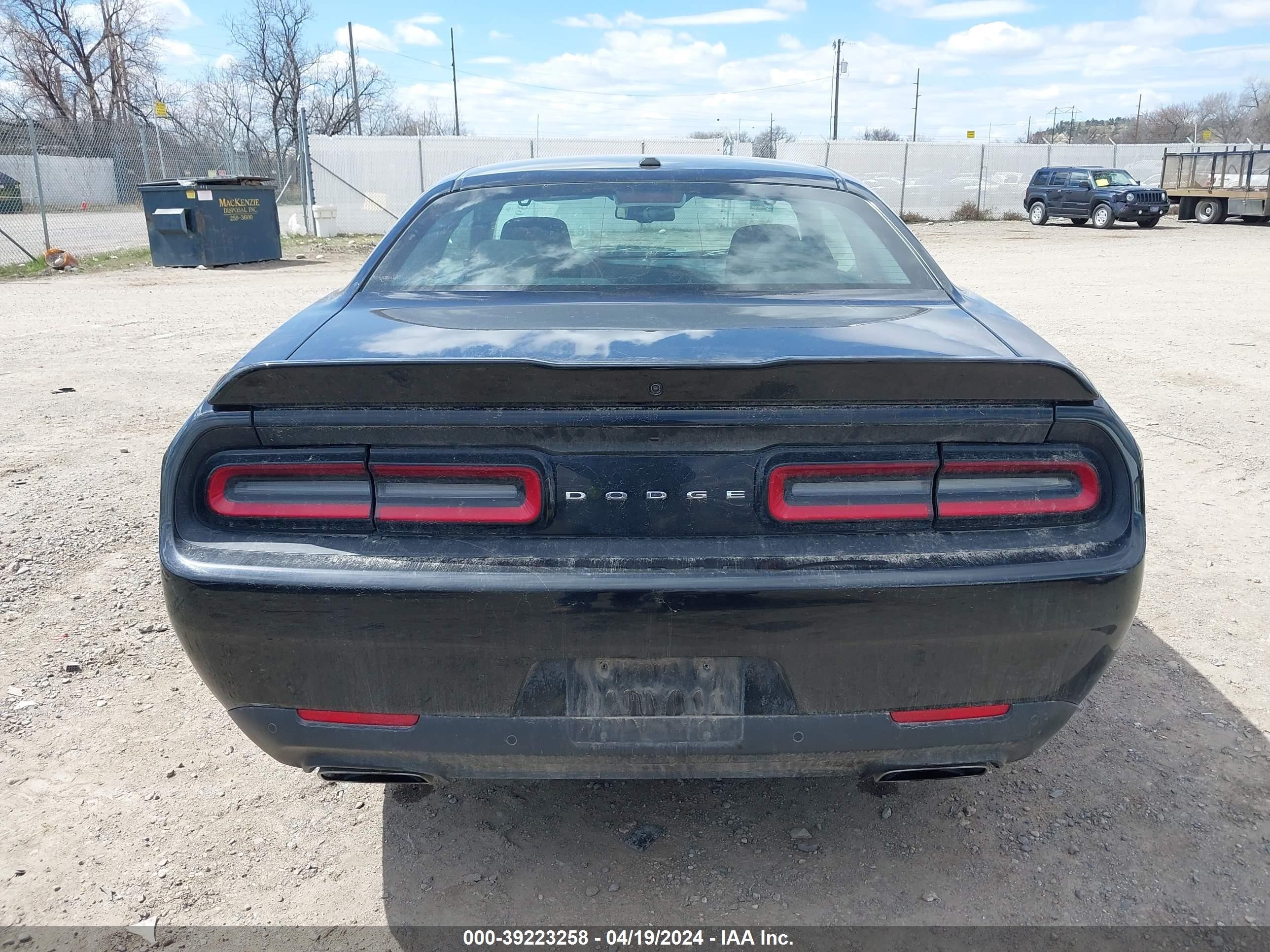 Photo 16 VIN: 2C3CDZBT2NH131869 - DODGE CHALLENGER 