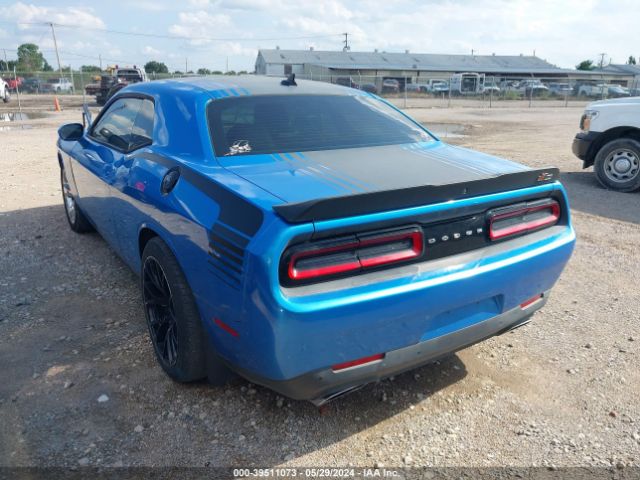 Photo 2 VIN: 2C3CDZBT3FH811233 - DODGE CHALLENGER 