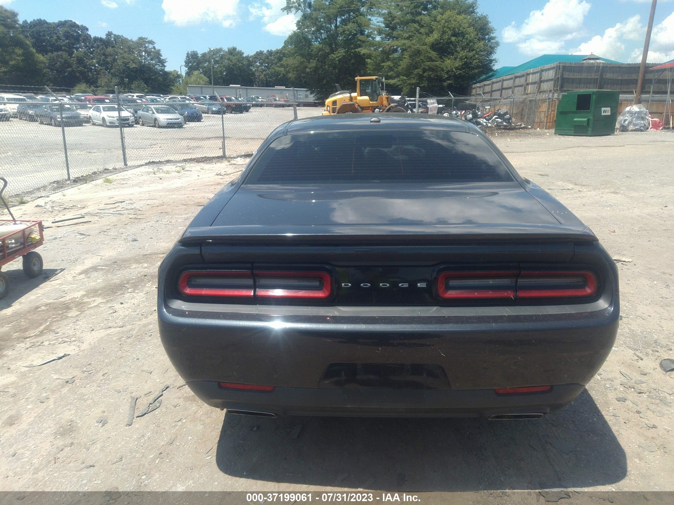 Photo 16 VIN: 2C3CDZBT3HH605901 - DODGE CHALLENGER 