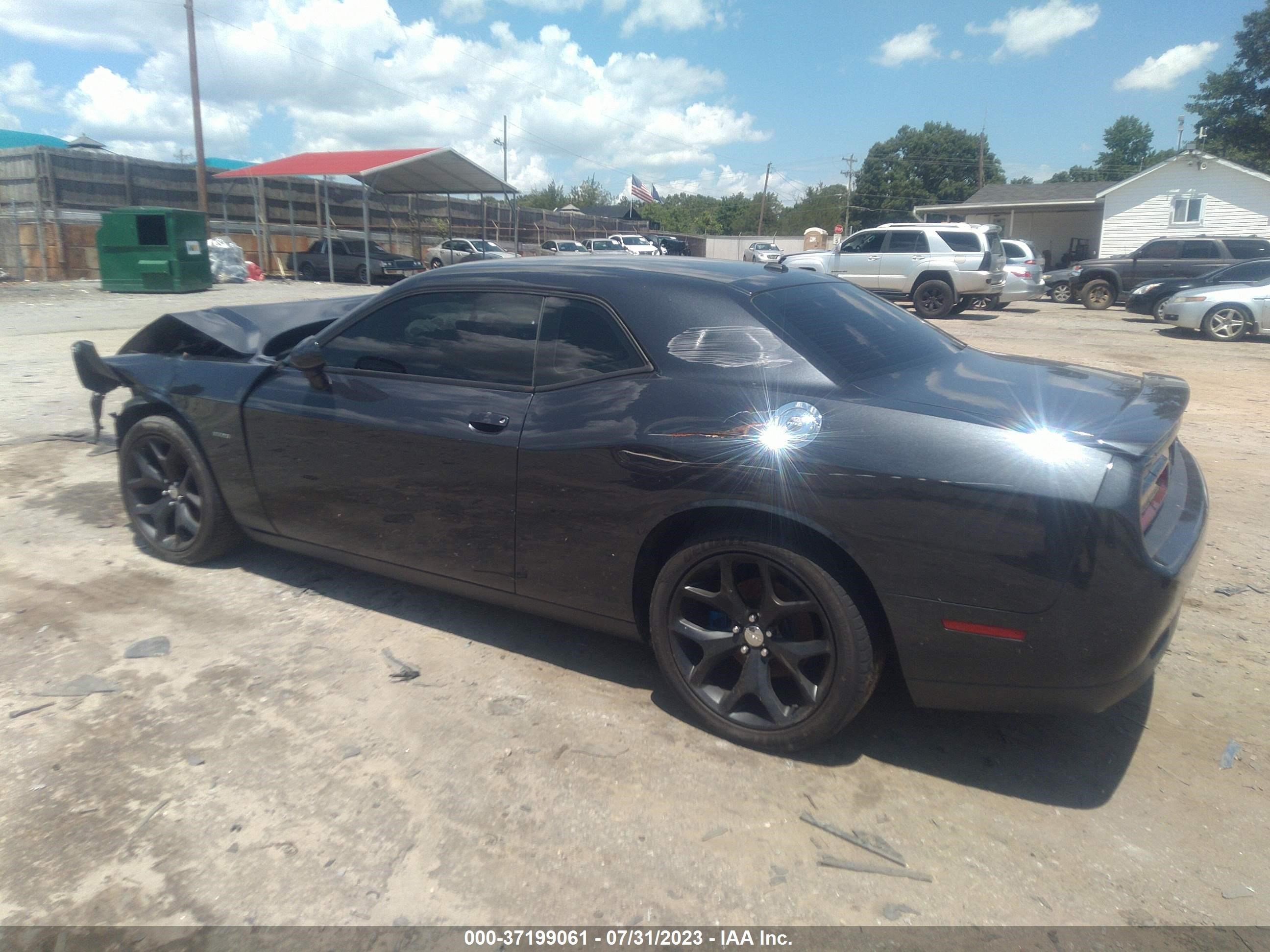 Photo 2 VIN: 2C3CDZBT3HH605901 - DODGE CHALLENGER 