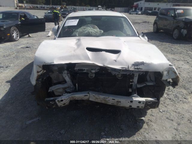 Photo 5 VIN: 2C3CDZBT3KH513307 - DODGE CHALLENGER 