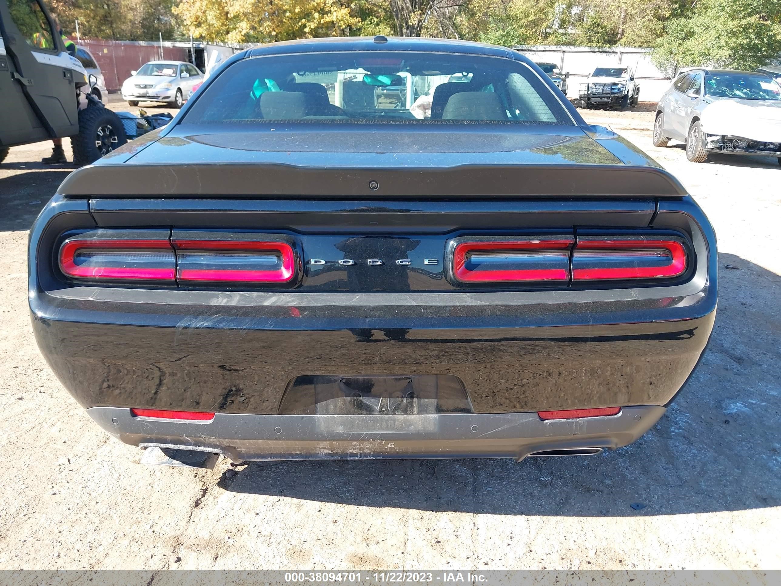 Photo 16 VIN: 2C3CDZBT3PH504078 - DODGE CHALLENGER 