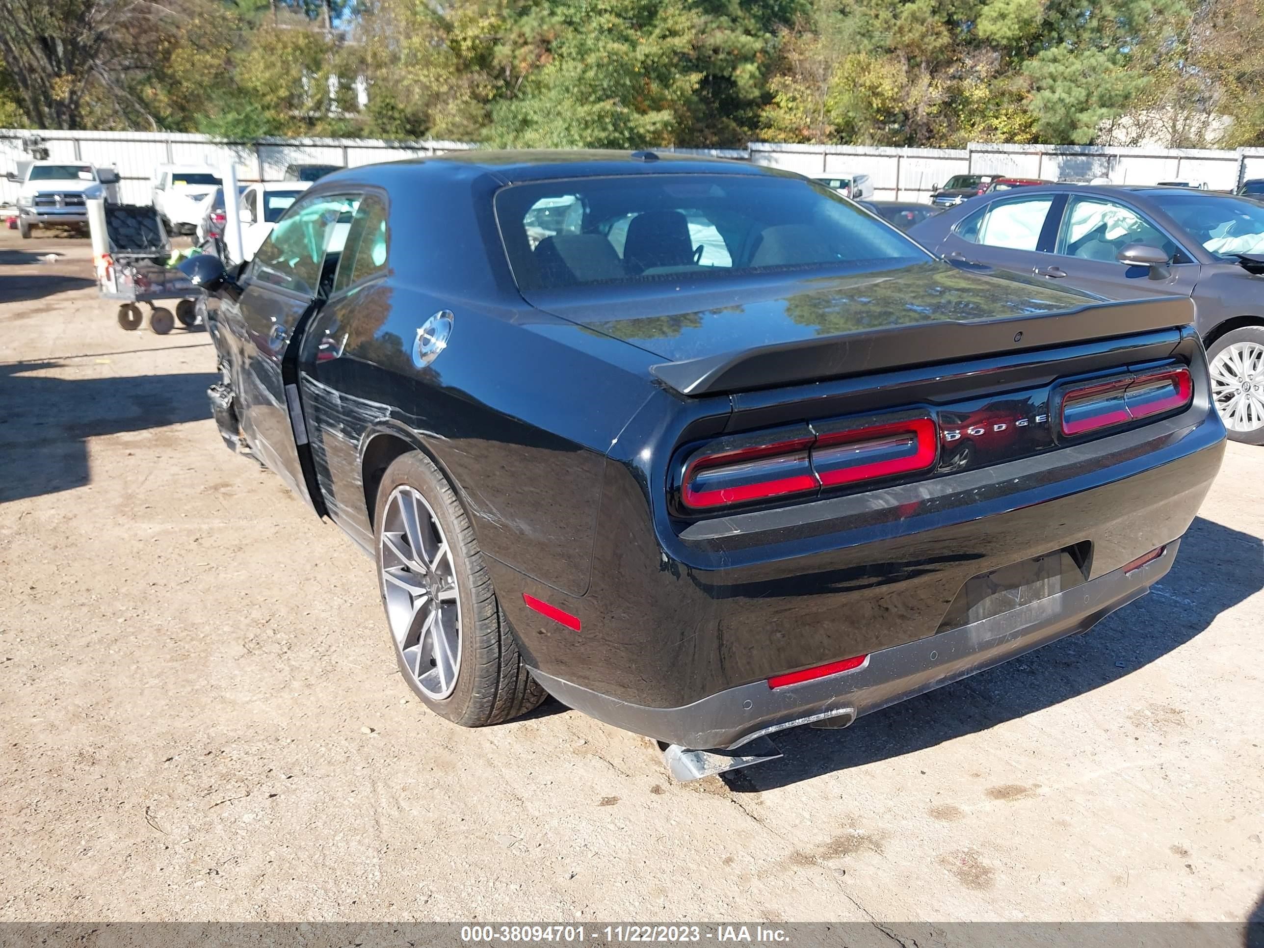 Photo 2 VIN: 2C3CDZBT3PH504078 - DODGE CHALLENGER 