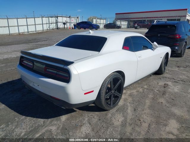 Photo 3 VIN: 2C3CDZBT4FH708161 - DODGE CHALLENGER 