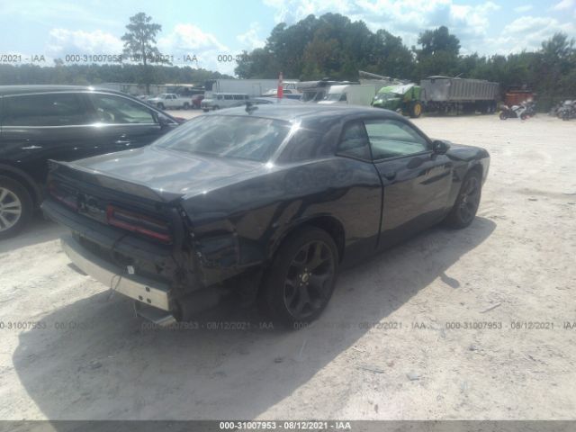 Photo 3 VIN: 2C3CDZBT4JH300722 - DODGE CHALLENGER 