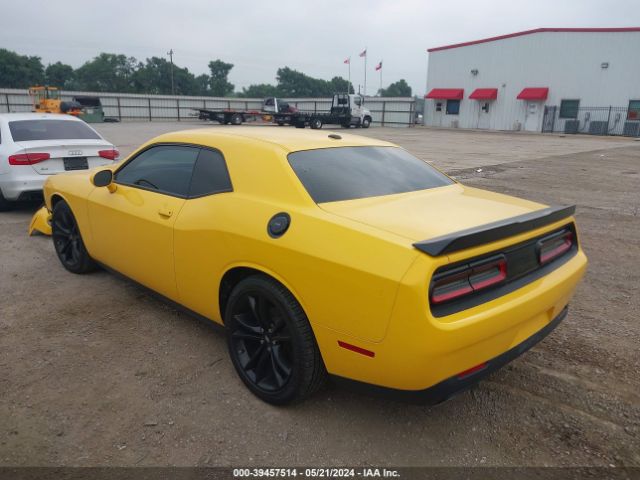 Photo 2 VIN: 2C3CDZBT4JH305726 - DODGE CHALLENGER 